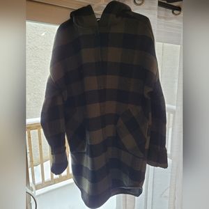 Pepper and Zoe coat size M Green and black plaid